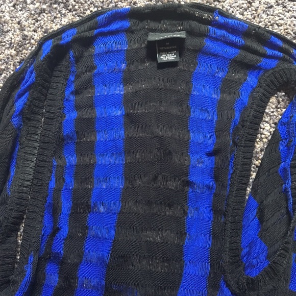 Blue & Black Flowy Shrug - Picture 9 of 9